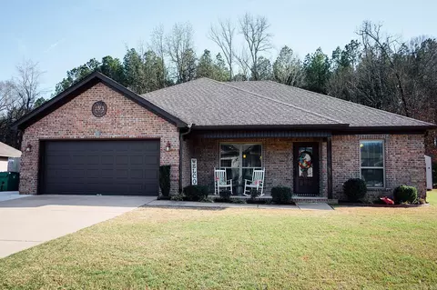 Exterior - 235 Creek View Dr, Austin, AR 72007 photo 1 of 10
