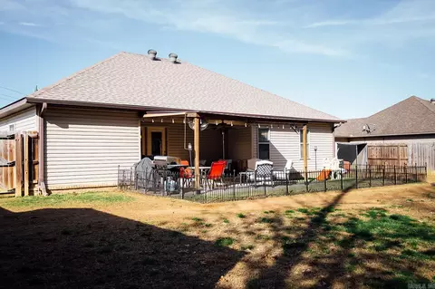 Exterior - 235 Creek View Dr, Austin, AR 72007 photo 5 of 10