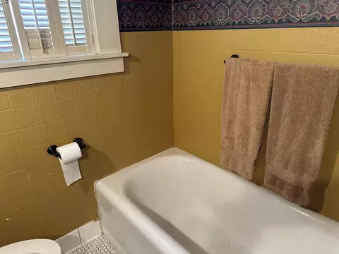 421 E Choctaw, Dumas, AR 71639 photo 3