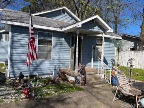 Exterior - 1916 Erbach St, Conway, AR 72034 photo 1 of 19