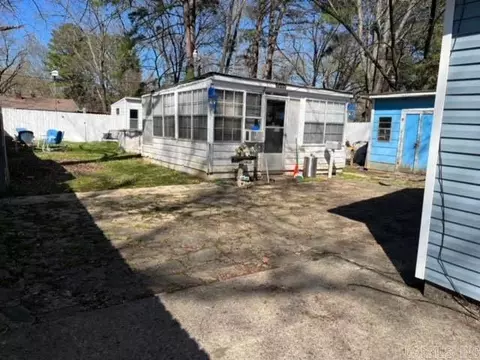 Exterior - 1916 Erbach St, Conway, AR 72034 photo 11 of 19