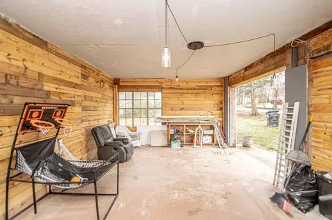 Exterior - 418 Cole Dr, Benton, AR 72015 photo 6 of 11