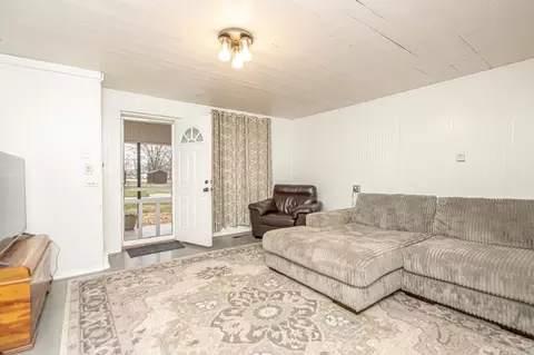 Bedroom - 418 Cole Dr, Benton, AR 72015 photo 1 of 5