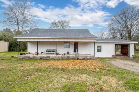 Exterior - 418 Cole Dr, Benton, AR 72015 photo 1 of 11