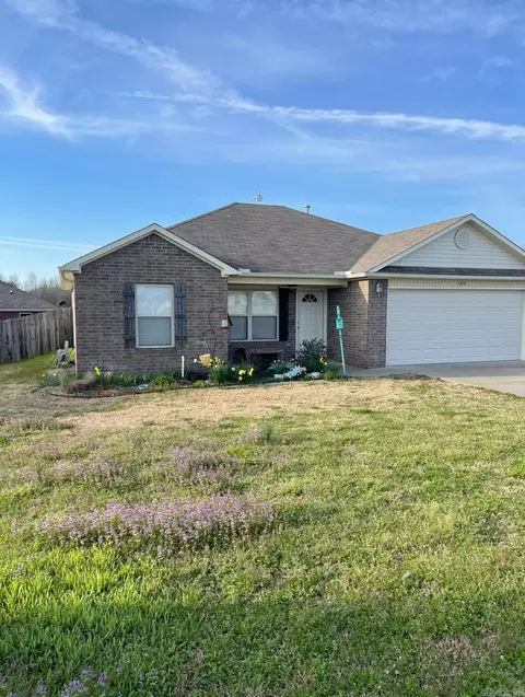 Exterior - 140 Wildflower Dr, Beebe, AR 72012 photo 2 of 6