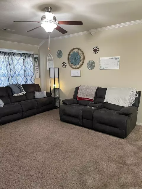 Living - 140 Wildflower Dr, Beebe, AR 72012 photo 3 of 4