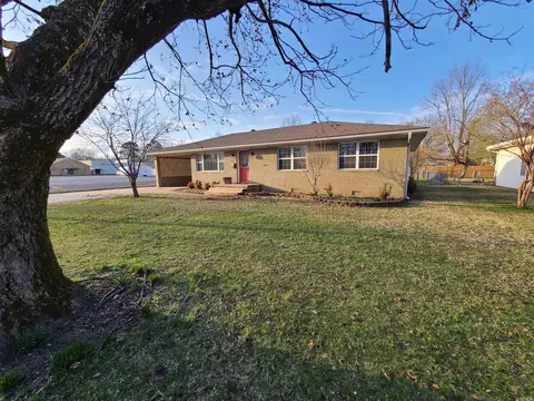 Exterior - 480 E Bruce St, Piggott, AR 72454 photo 2 of 13