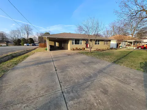 Exterior - 480 E Bruce St, Piggott, AR 72454 photo 6 of 13