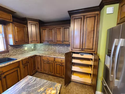 Kitchen - 480 E Bruce St, Piggott, AR 72454 photo 5 of 8