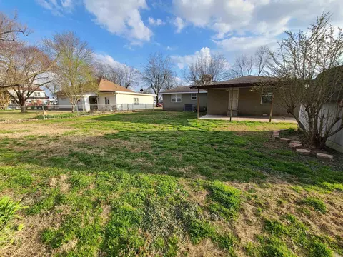 Exterior - 480 E Bruce St, Piggott, AR 72454 photo 12 of 13