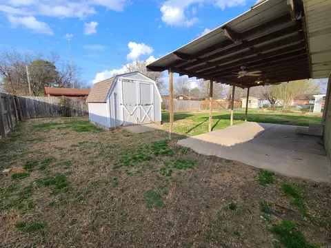 Exterior - 480 E Bruce St, Piggott, AR 72454 photo 8 of 13