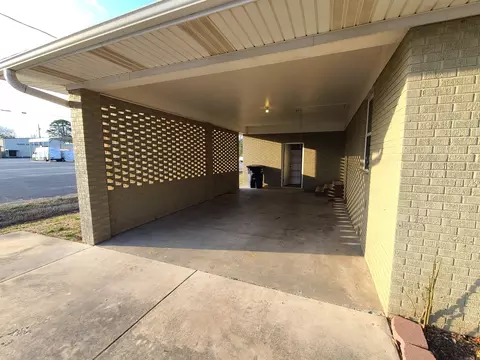 Exterior - 480 E Bruce St, Piggott, AR 72454 photo 5 of 13