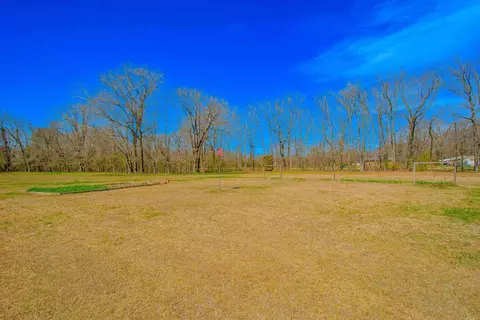 Exterior - 3006 David O Young Rd, Benton, AR 72019 photo 16 of 22