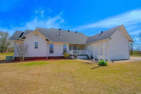 Exterior - 3006 David O Young Rd, Benton, AR 72019 photo 5 of 22