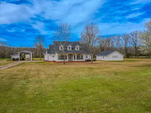 Exterior - 3006 David O Young Rd, Benton, AR 72019 photo 1 of 22