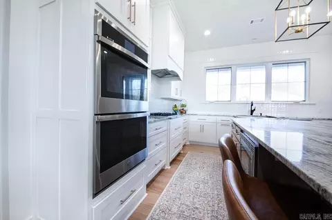 Kitchen - 1586 Calcutta Dr, Cabot, AR 72023 photo 9 of 10