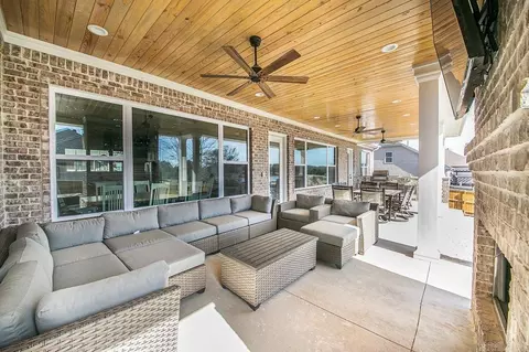Exterior - 1586 Calcutta Dr, Cabot, AR 72023 photo 10 of 11