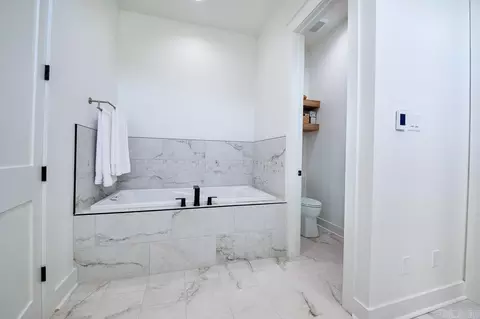 Bath - 1586 Calcutta Dr, Cabot, AR 72023 photo 3 of 8