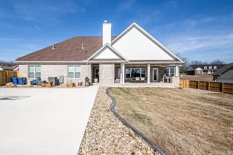 Exterior - 1586 Calcutta Dr, Cabot, AR 72023 photo 3 of 11