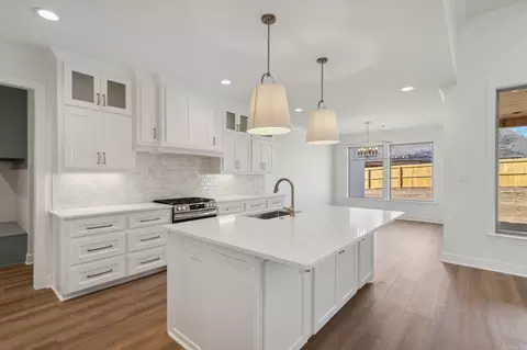 9036 Naples Cv, Benton, AR 72019 photo 4