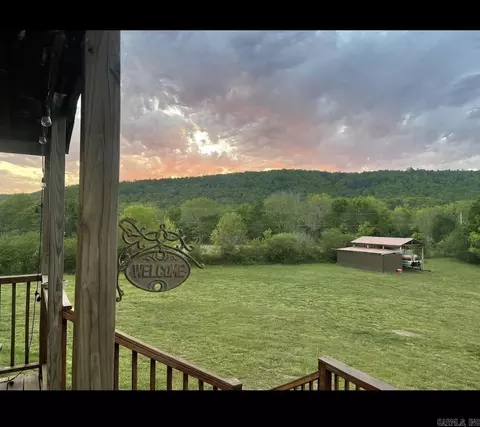 231 Mountain Dr, Malvern, AR 72104 photo 3