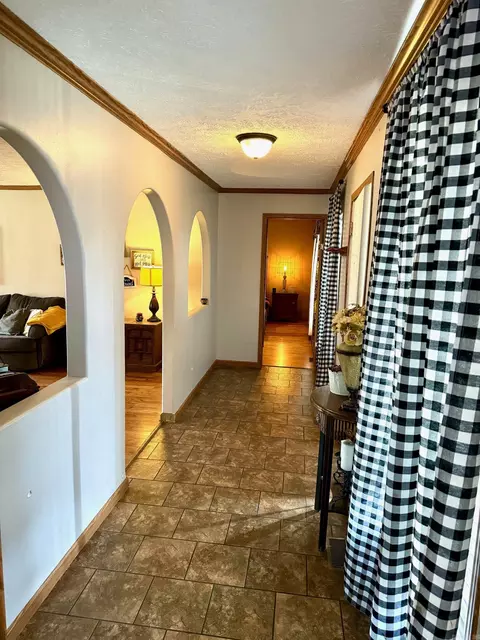 231 Mountain Dr, Malvern, AR 72104 photo 18