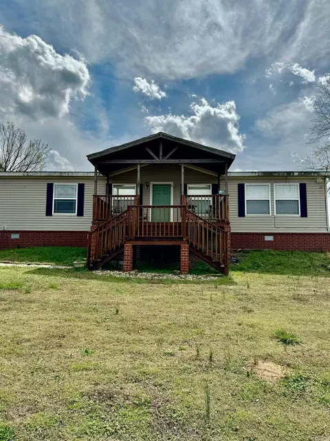 231 Mountain Dr, Malvern, AR 72104 photo 2