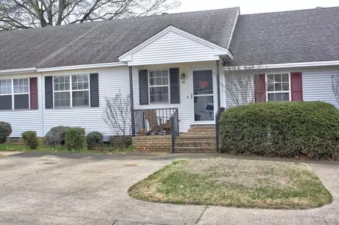 2910 E Moore #61, Searcy, AR 72143