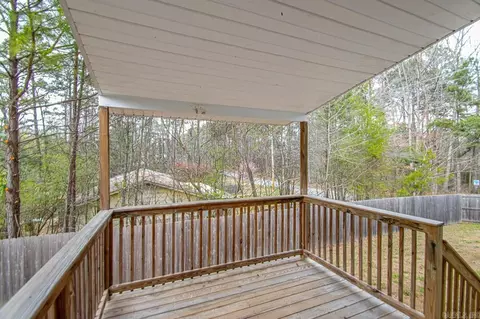 Exterior - 4500 Western Woods Dr, Benton, AR 72015 photo 4 of 7