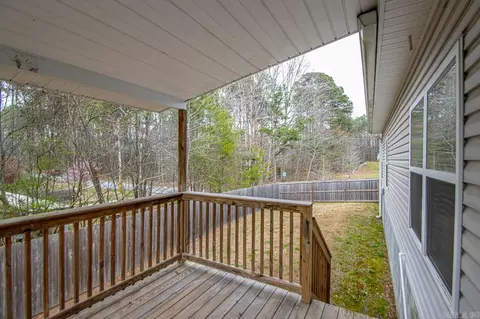 Exterior - 4500 Western Woods Dr, Benton, AR 72015 photo 5 of 7