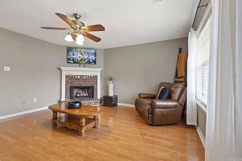 1044 Highland Blvd, Cabot, AR 72023 photo 4