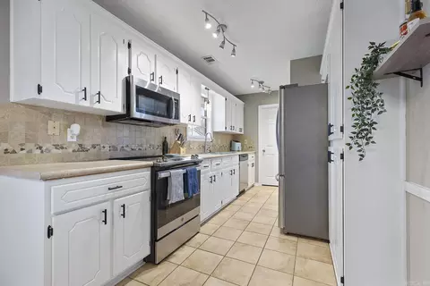 1044 Highland Blvd, Cabot, AR 72023 photo 7