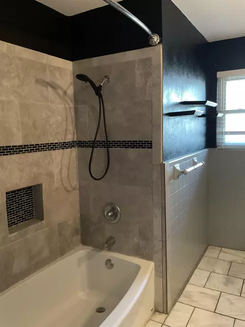 2402 W 38 St, Pine Bluff, AR 71603 photo 26