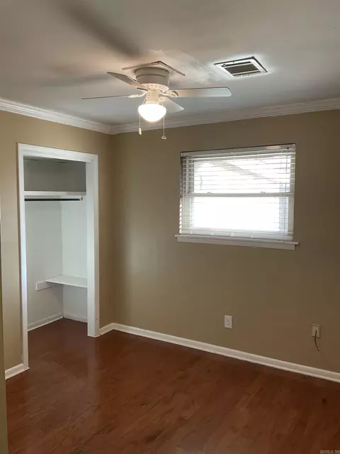 2402 W 38 St, Pine Bluff, AR 71603 photo 33