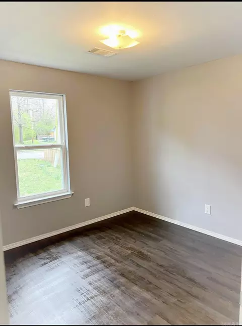 901 Cole, Benton, AR 72015 photo 14