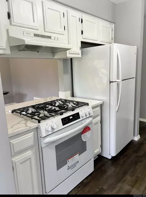 901 Cole, Benton, AR 72015 photo 6