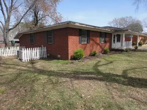 108 Apache Dr, Searcy, AR 72143 photo 2