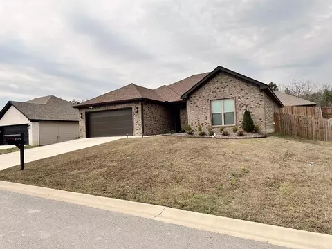 1073 Heritage Way, Benton, AR 72019 photo 2