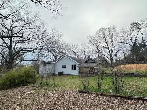 Exterior - 961 Hwy 16 E, Clinton, AR 72031 photo 3 of 3