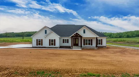 Exterior - 4 Republican Loop, Greenbrier, AR 72058 photo 2 of 11