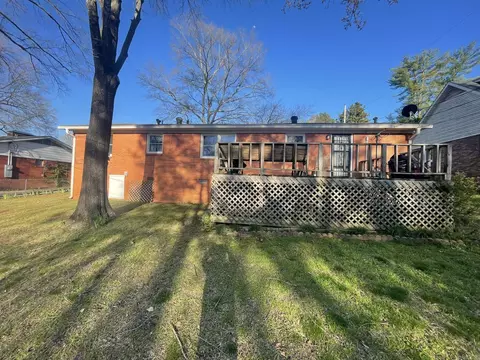 Exterior - 809 Randall Dr, Searcy, AR 72143 photo 5 of 8