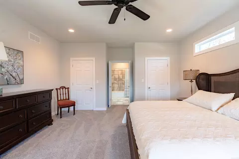 Bedroom - 205 Watersedge Dr, Edgemont, AR 72044 photo 6 of 9