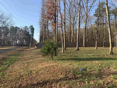 Exterior - 205 Watersedge Dr, Edgemont, AR 72044 photo 7 of 10