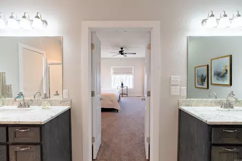 Bath - 205 Watersedge Dr, Edgemont, AR 72044 photo 6 of 6