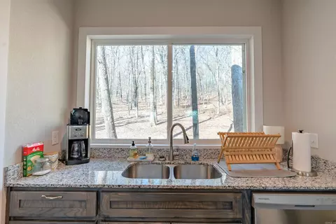 Kitchen - 205 Watersedge Dr, Edgemont, AR 72044 photo 1 of 1