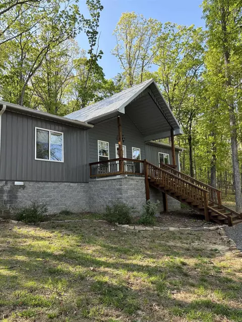 Exterior - 207 Watersedge Dr, Edgemont, AR 72044 photo 1 of 8
