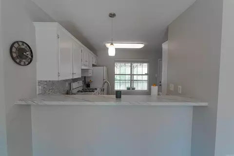 913 Edgehill Dr, Benton, AR 72015 photo 5