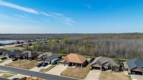 2406 Lakewood Cir, Cabot, AR 72023 photo 3