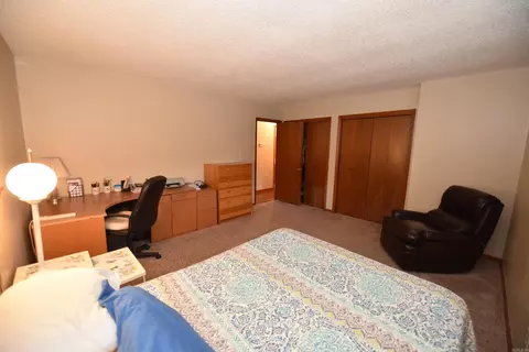 Bedroom - 105 Daniel Dr, Fairfield Bay, AR 72088 photo 1 of 5