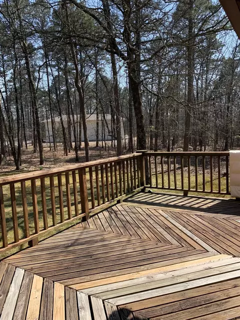 Exterior - 105 Daniel Dr, Fairfield Bay, AR 72088 photo 4 of 4